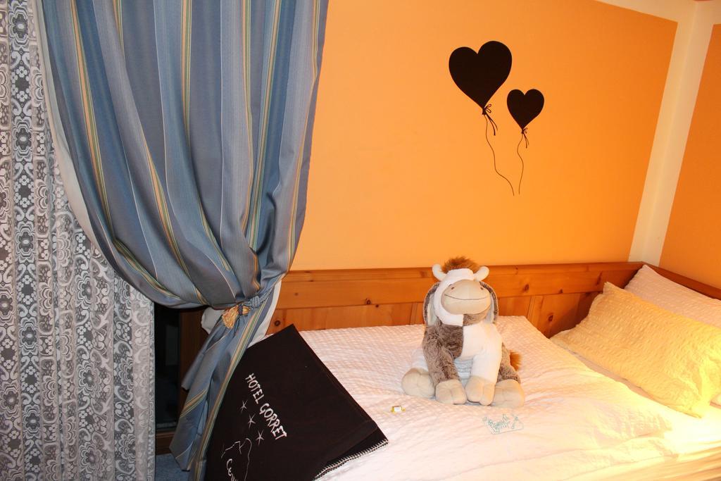 Hotel Meuble Gorret Breuil-Cervinia Exteriör bild
