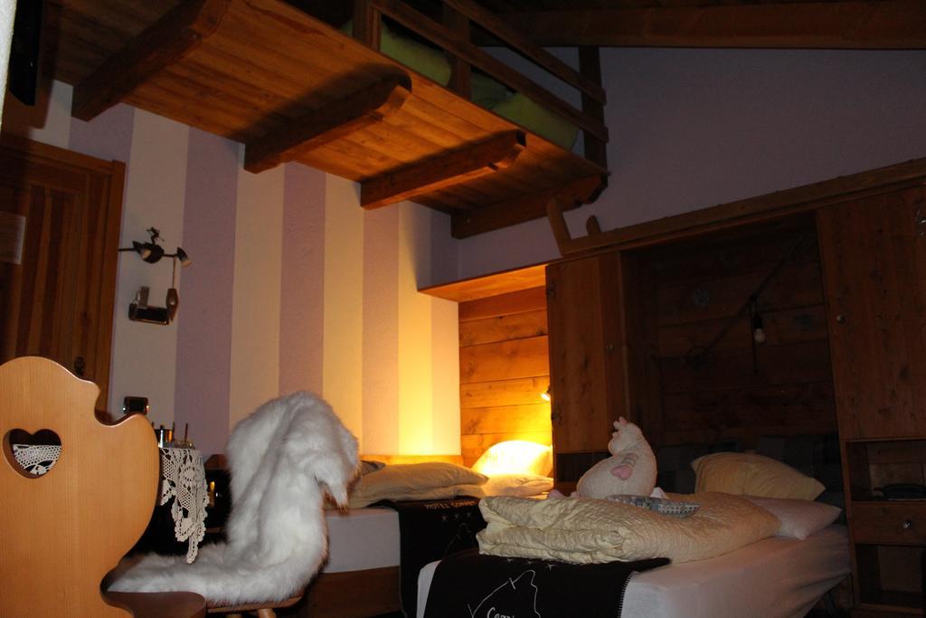 Hotel Meuble Gorret Breuil-Cervinia Exteriör bild
