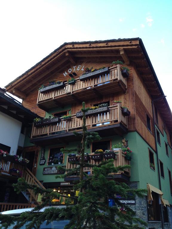 Hotel Meuble Gorret Breuil-Cervinia Exteriör bild