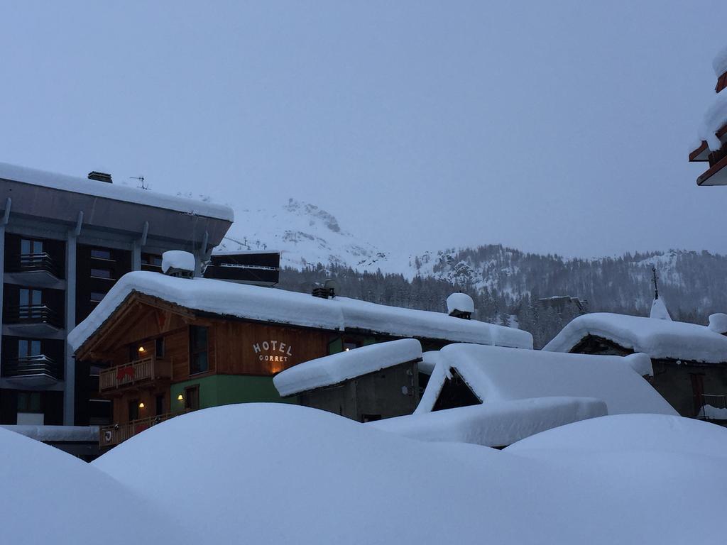 Hotel Meuble Gorret Breuil-Cervinia Exteriör bild