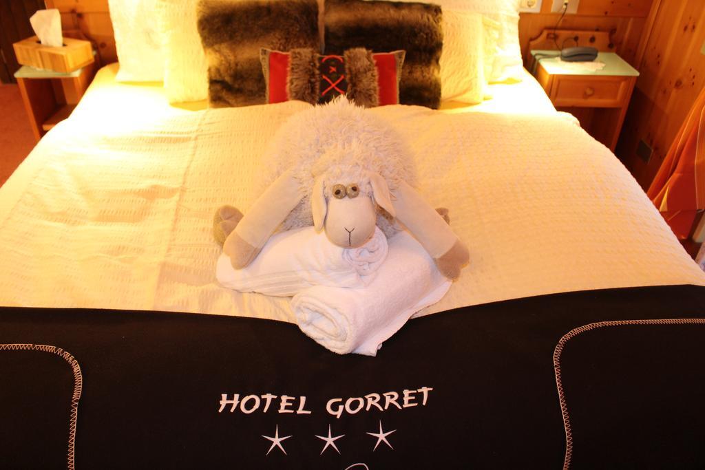 Hotel Meuble Gorret Breuil-Cervinia Exteriör bild